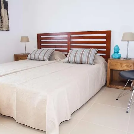 Punta De Mujeres Sleeps 4 Wifi