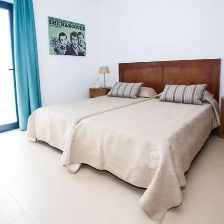 Punta De Mujeres Sleeps 4 Wifi アパート