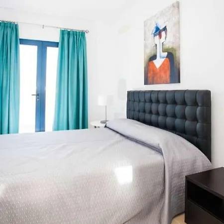 Punta De Mujeres Sleeps 4 Wifi アパート