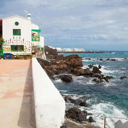 Punta De Mujeres Sleeps 4 Wifi דירה *