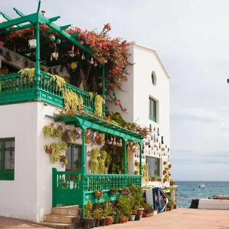 Punta De Mujeres Sleeps 4 Wifi アパート